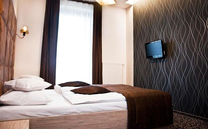 Hotel Vis A Vis Oleśnica Oda fotoğraf